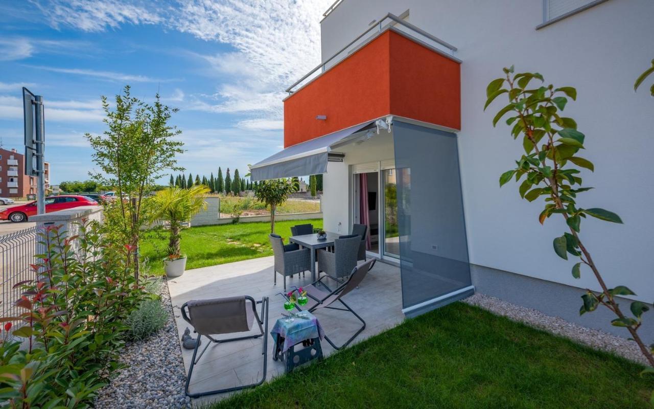 Sofia House With Apartment Umag Exteriér fotografie